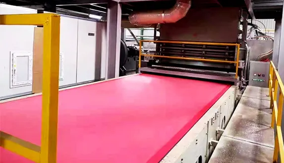 Пакистанские клиенты достигли идеальных результатов после использования нетканых сетчатых ремней йихенга